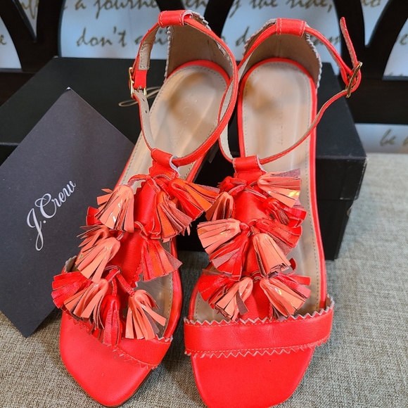 Sandals - Picture 2 of 4